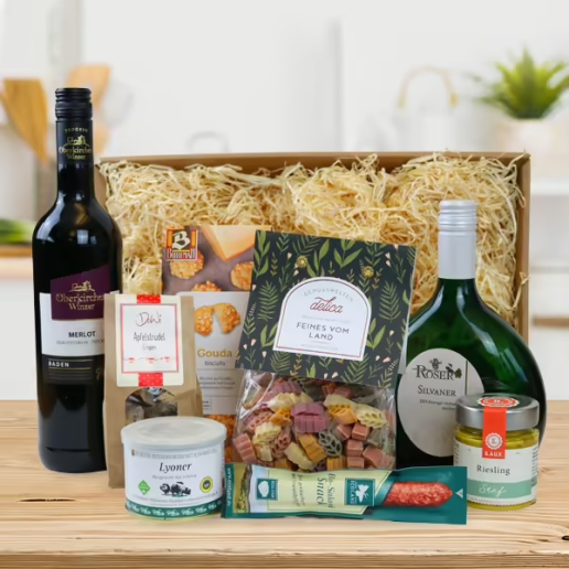Double Delight Wine Gift Basket