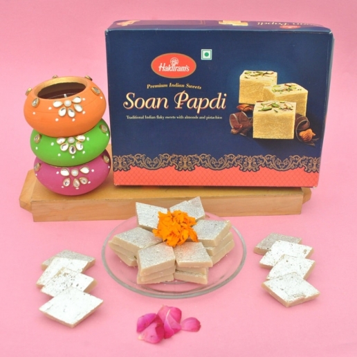 Sweets N Diya Combo